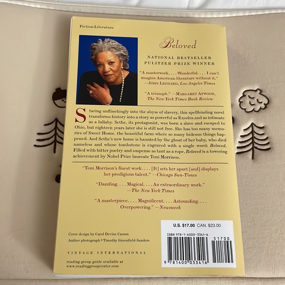 Beloved novel by Toni Morrison - Picture 2 of 4